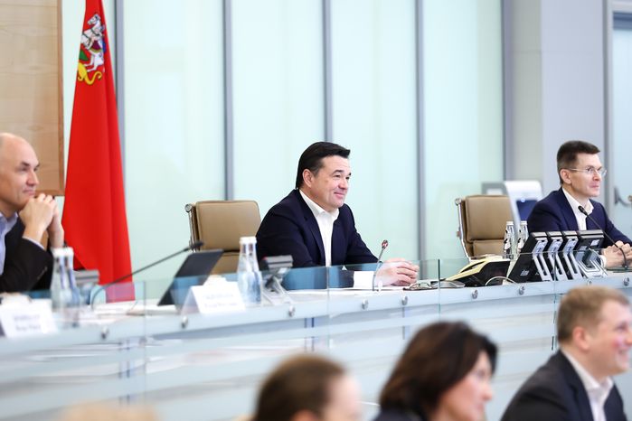 Еженедельное совещание губернатора с областным правительством