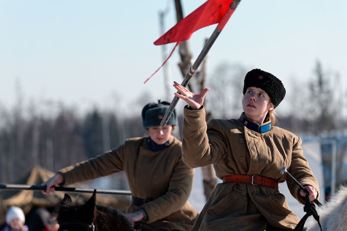 Военно-историческая реконструкция битвы за Сталинград у храма ВС РФ в Кубинке