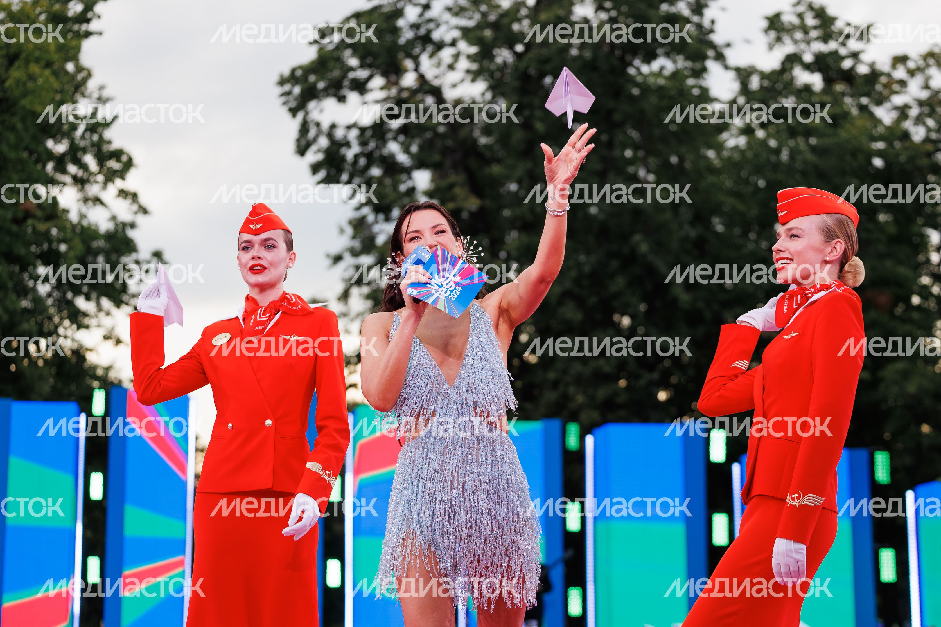 Ида Галич на VK Fest -2024 в московских "Лужниках" Ида Галич на VK Fest -2024 в московских "Лужниках"