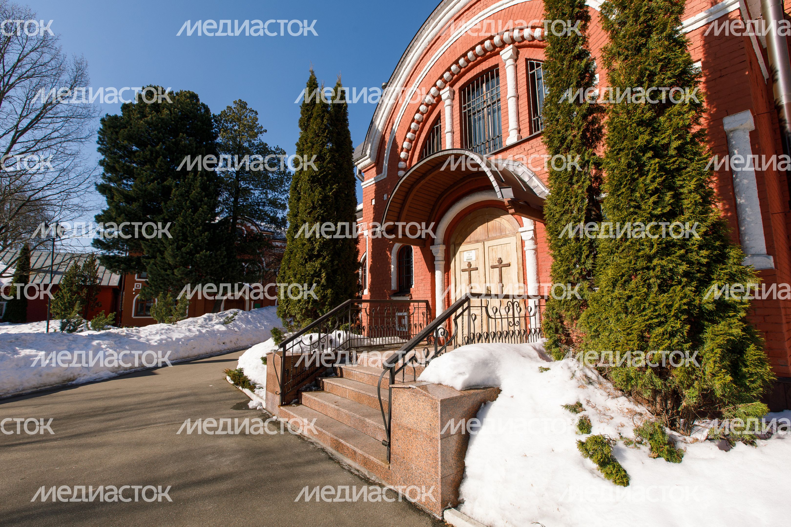 Химки. Троицкий храм