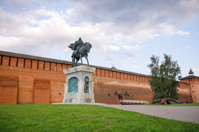 Коломна. Памятник Дмитрию Донскому