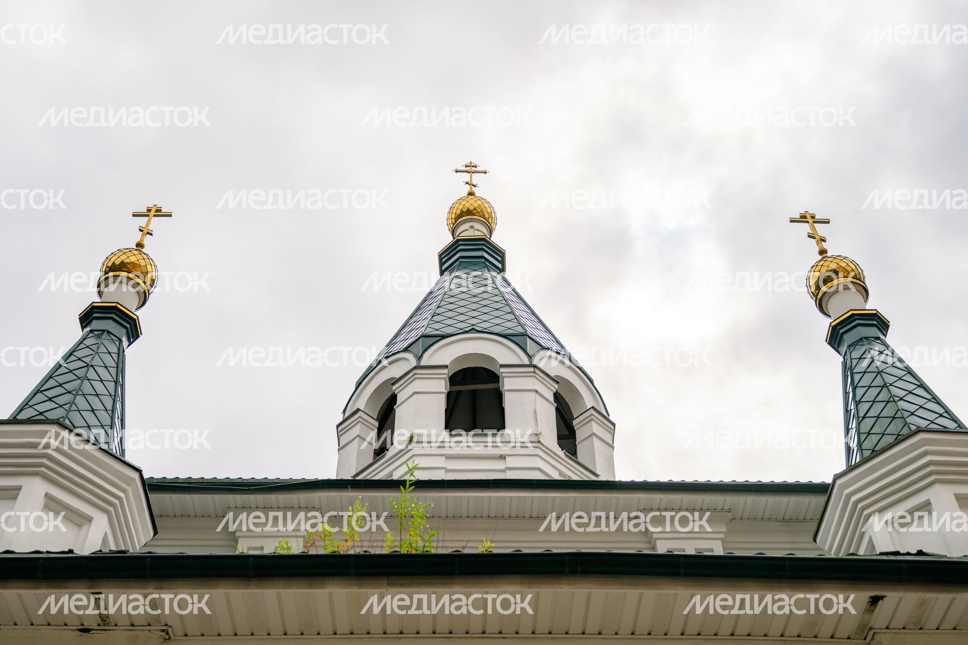 Храм Пантелеймона Целителя на территории Центральной районной больницы в Пушкино