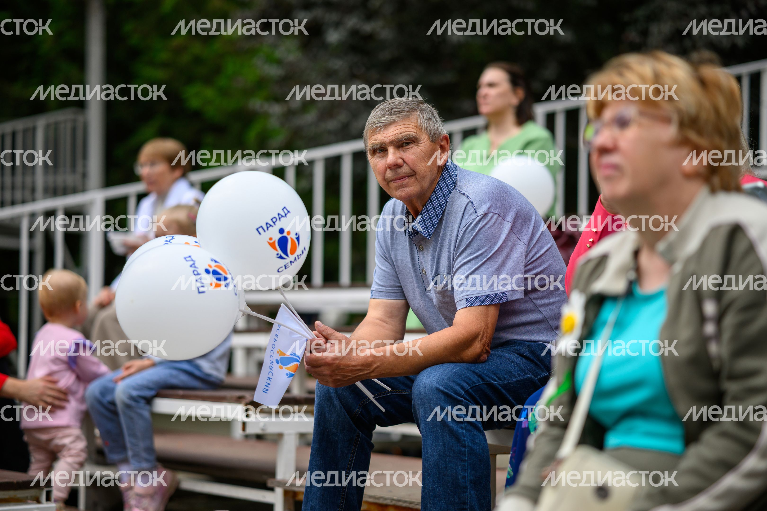 Фестиваль «День семьи, любви и верности» в парке «Елочки» Домодедово Фестиваль «День семьи, любви и верности» в парке «Елочки» Домодедово