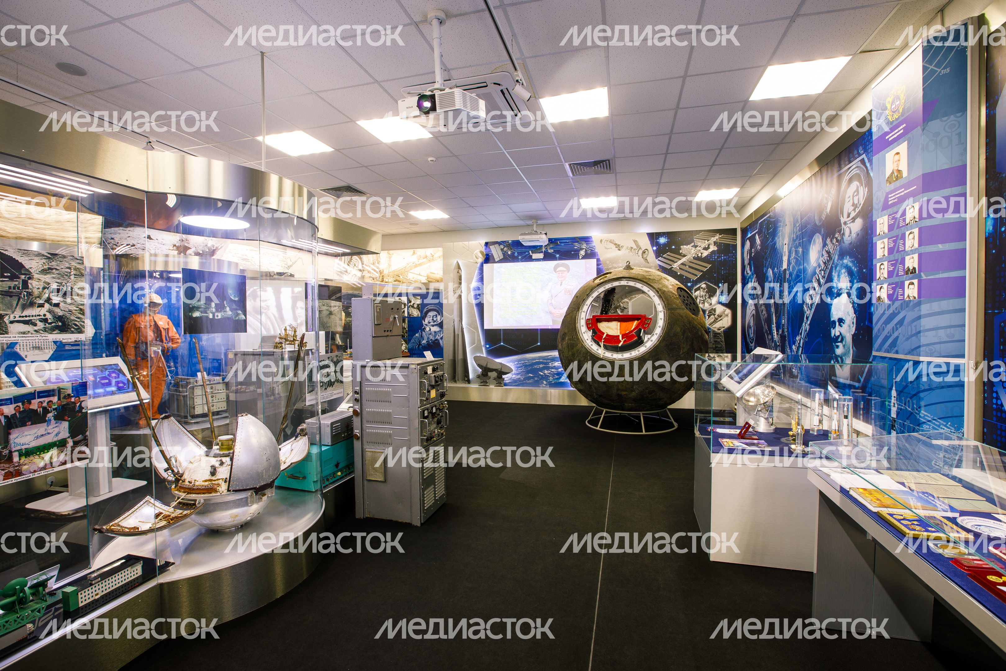 Краснознаменск. Экспозиционно-выставочный центр Краснознаменск. Экспозиционно-выставочный центр