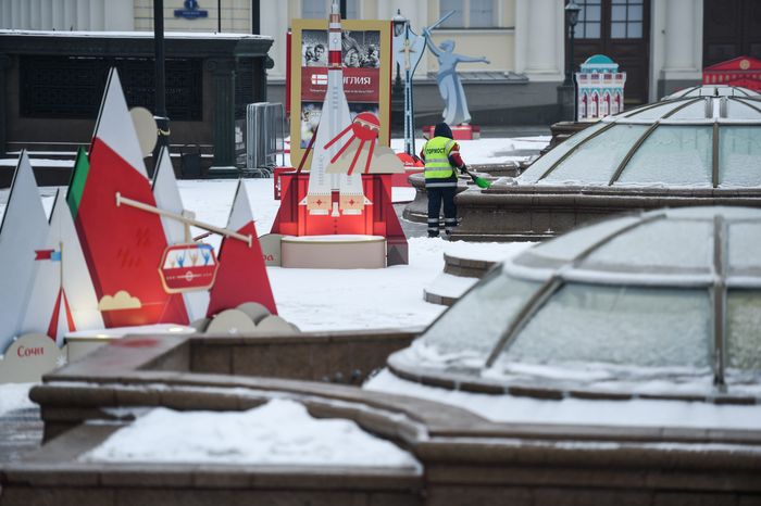 Последстивя сильного снегопада в Москве