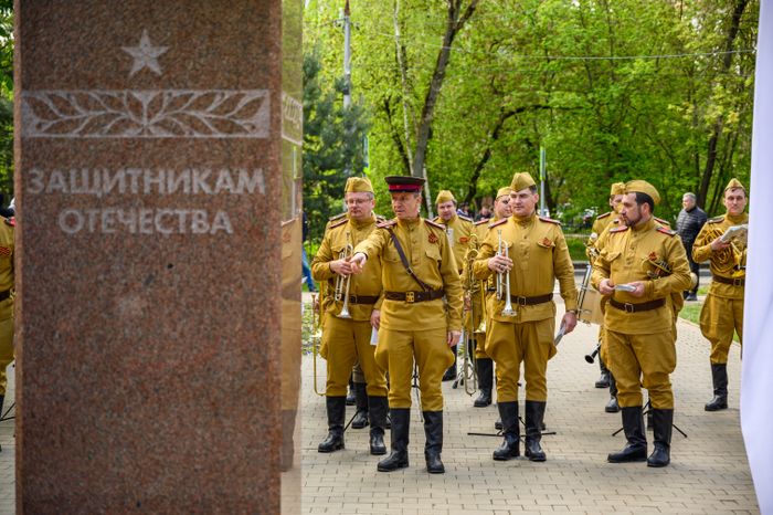 Торжественная церемония зажжения Вечного огня в Королеве