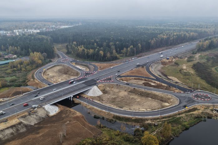Строительство развязки с мостом через реку Скалба