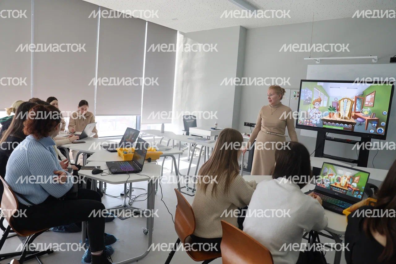 Студенты Подмосковных университетов и колледжа освоили работу на современном оборудовании