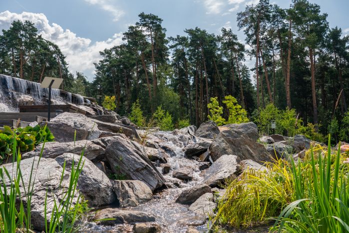 Водопад в парке Малевича 2024 в Одинцовском округе