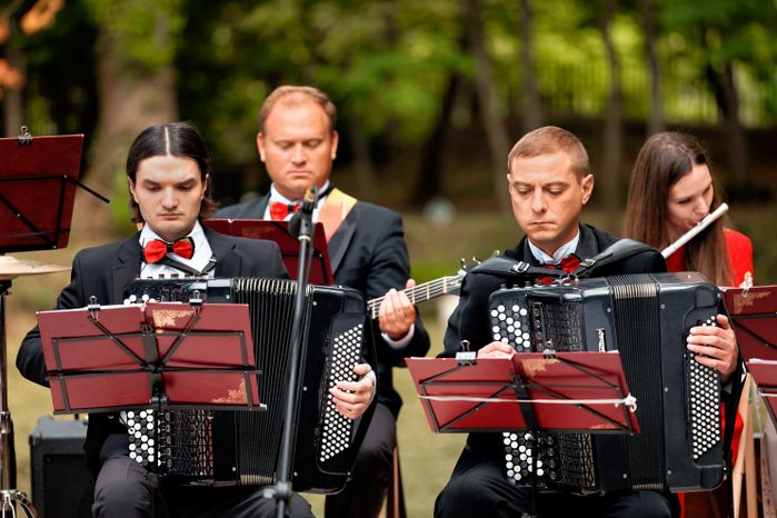 Оркестр русских народных инструментов «Мелодии России» на фестивале народных традиций «Три Спаса в Мелихове»