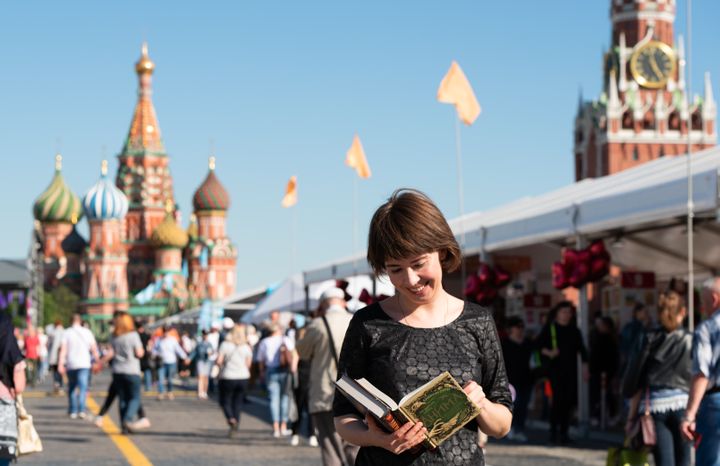 Интервью с российской писательницей Екатериной Соболь
