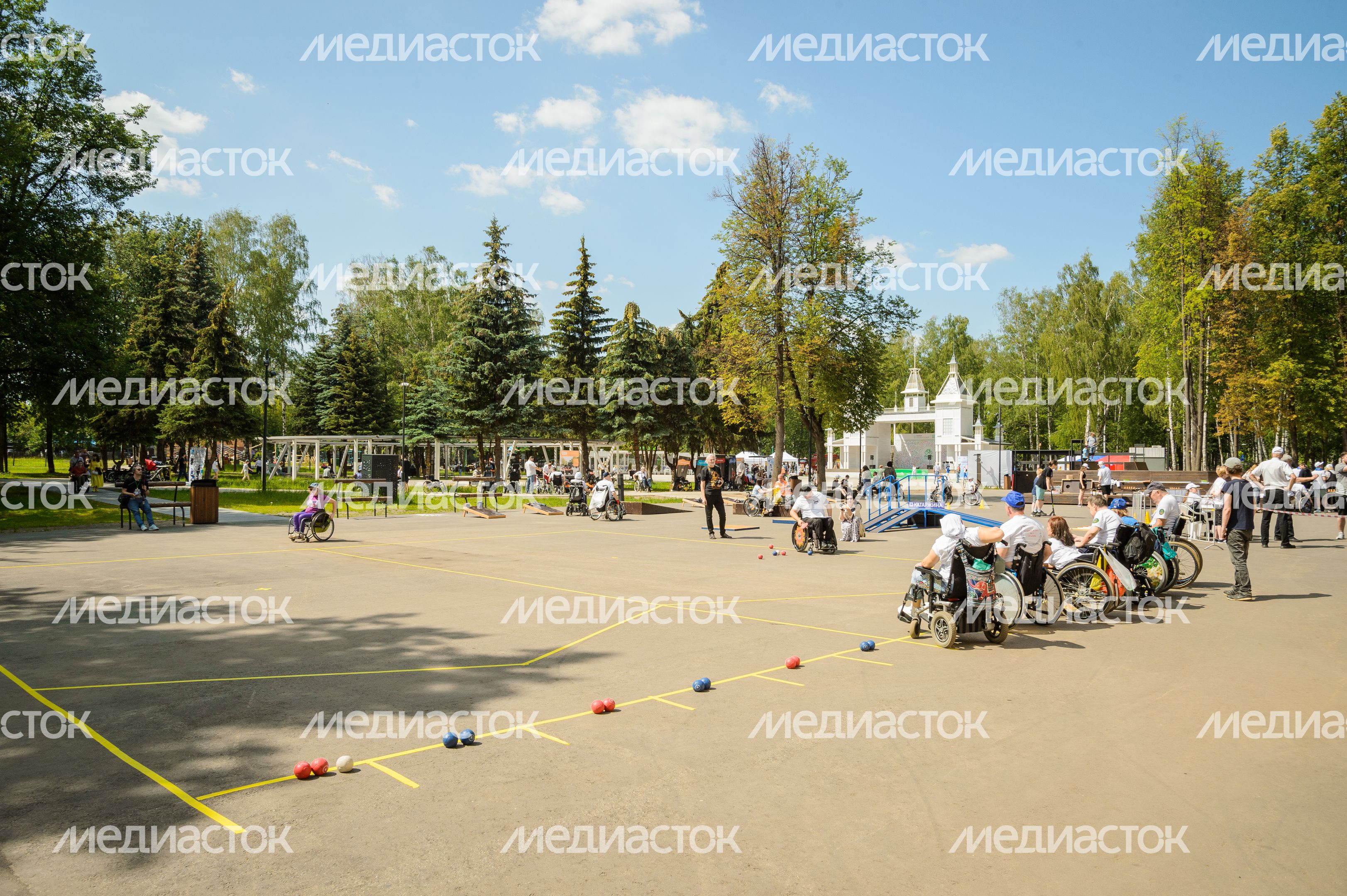 Пушкино. Фестиваль "Подмосковье без границ" Пушкино. Фестиваль "Подмосковье без границ"