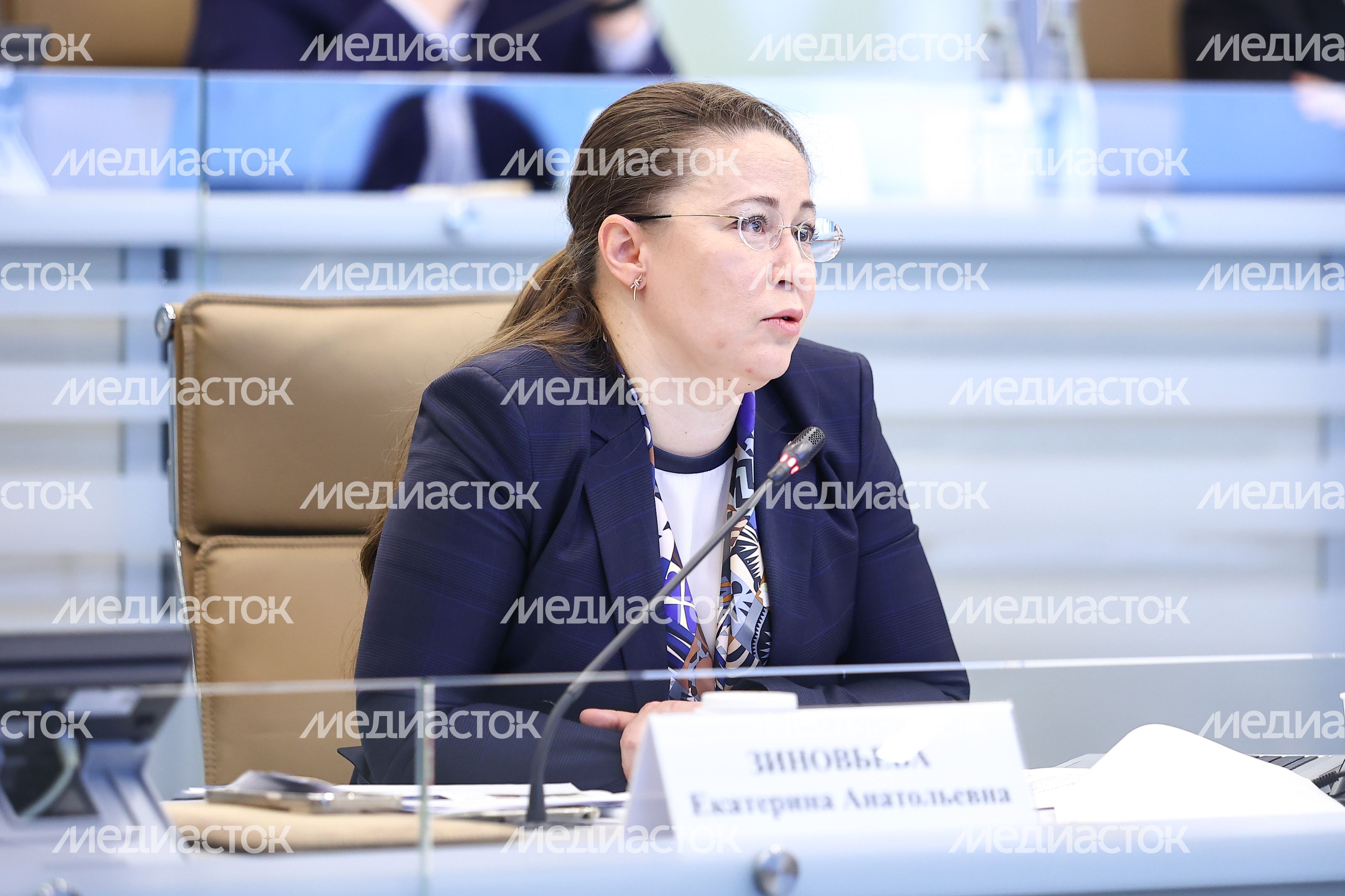 Совещание губернатора с руководящим составом правительства региона и главами округов