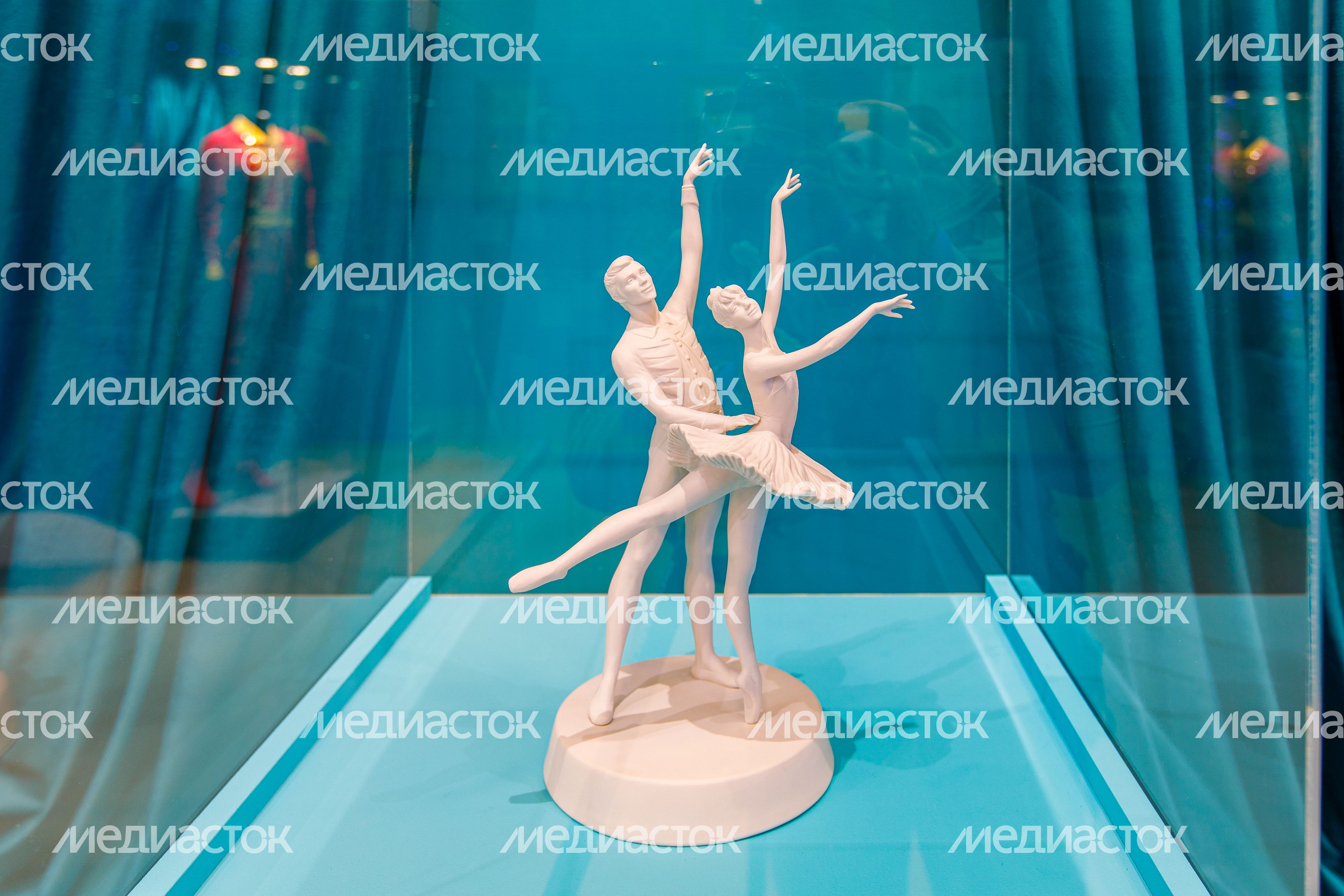 Клин. Музей-заповедник П.И. Чайковского. Выставка «Музыкальные сказки» Клин. Музей-заповедник П.И. Чайковского. Выставка «Музыкальные сказки»