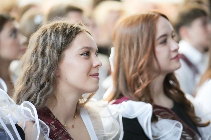 Последний звонок в мытищинском лицее №34