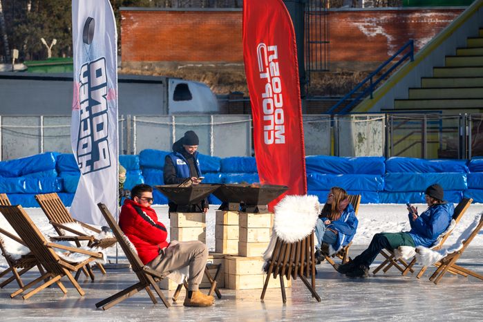 Турнир по уличному хоккею POND HOCKEY в Красногорске