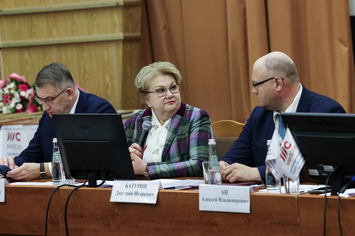 VIII Съезд терапевтов и врачей смежных специальностей Московской области начал работу