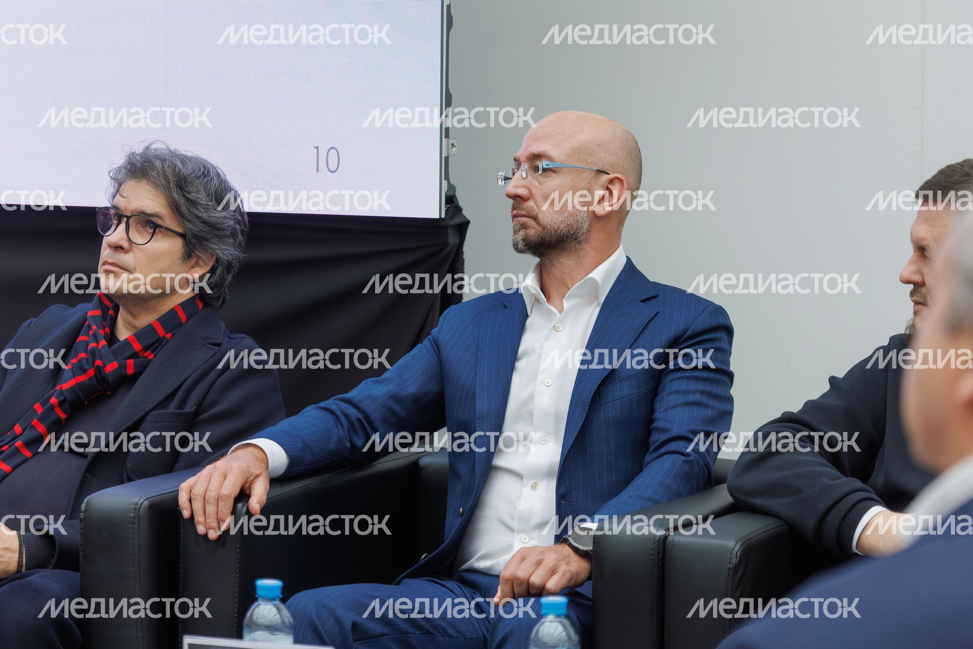 Начальник территориального управления по Одинцовскому городскому округу Мособлархитектуры Кирилл Завражин Начальник территориального управления по Одинцовскому городскому округу Мособлархитектуры Кирилл Завражин