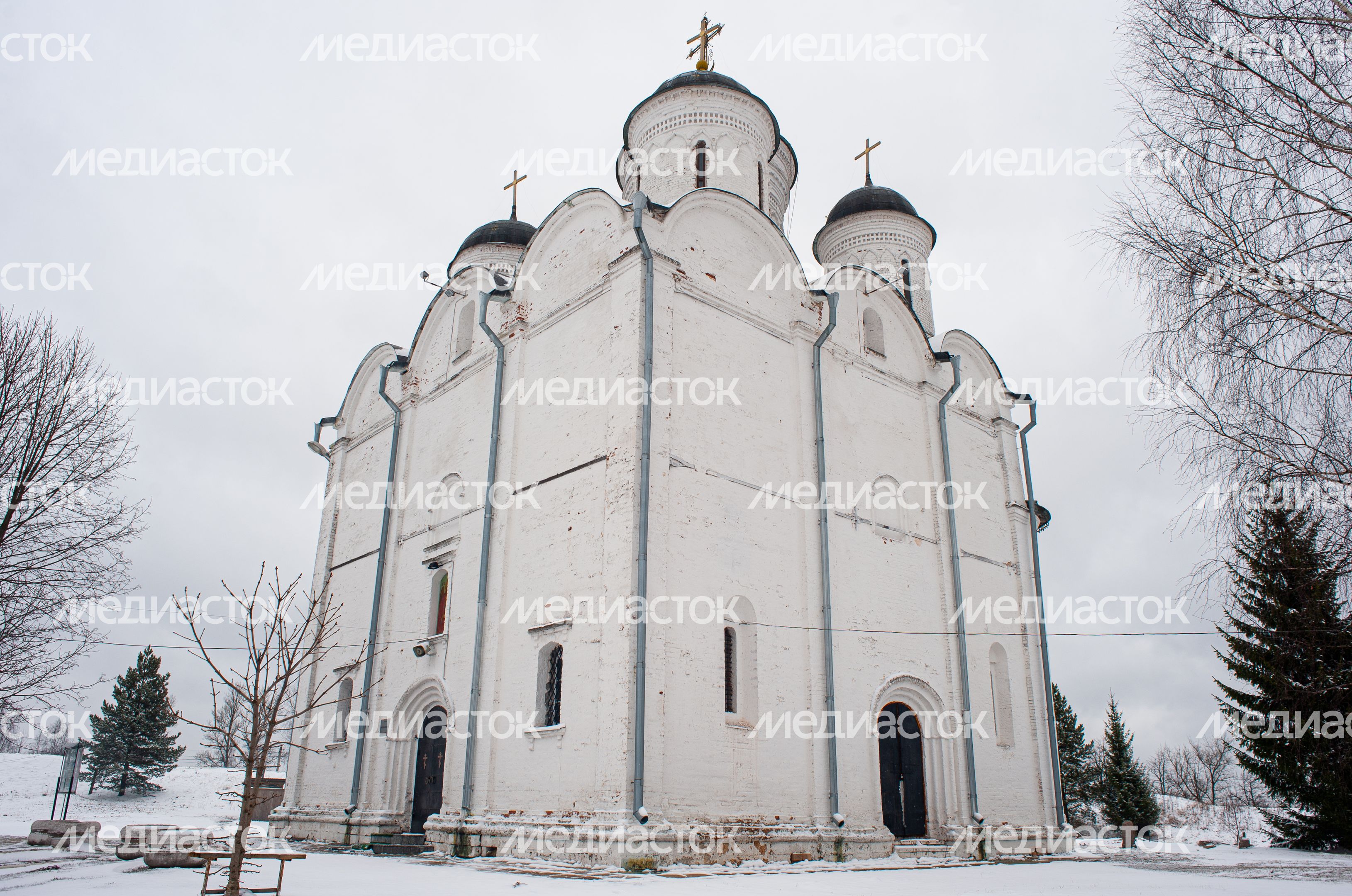 Церковь Михаила Архангела в селе Микулино