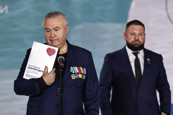 Лауреатами премии "Мы рядом. Доброе дело" стали 70 человек