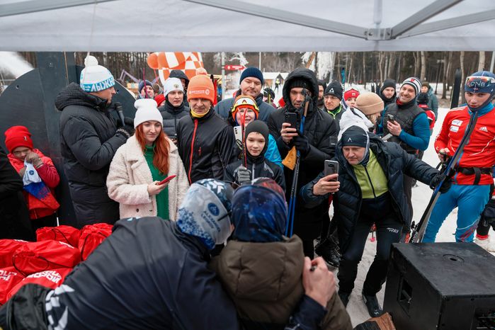 Тренировка для лыжников от Олимпийского чемпиона Александра Легкова в Одинцово