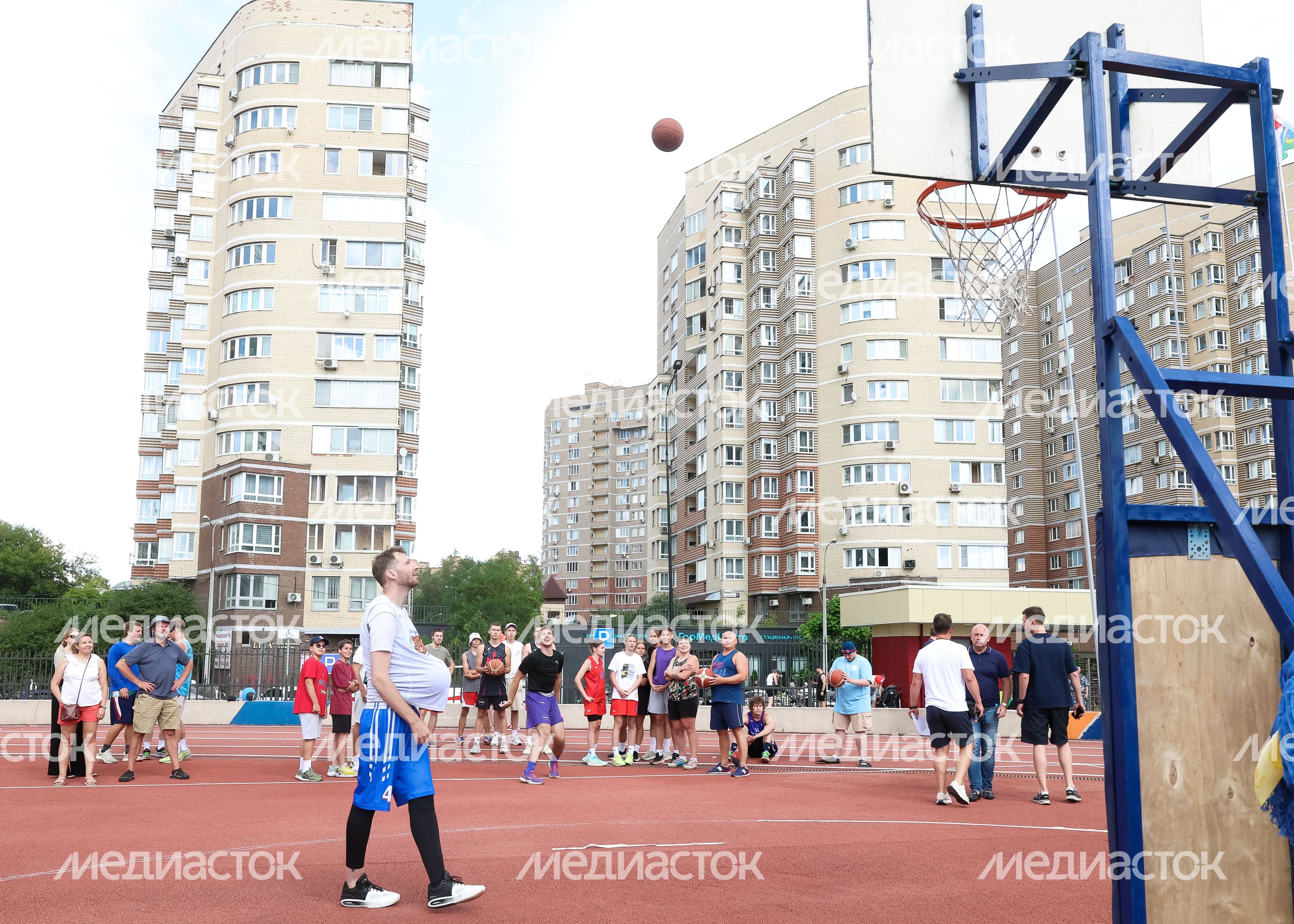 День физкультурника на стадионе им. Д. Аленичева в Мытищах