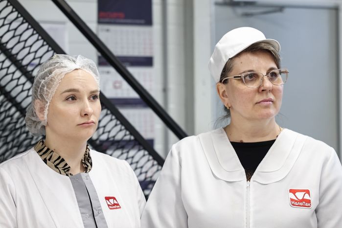 Андрей Воробьев посетил запуск производства упаковки для пищевой продукции в Чехове