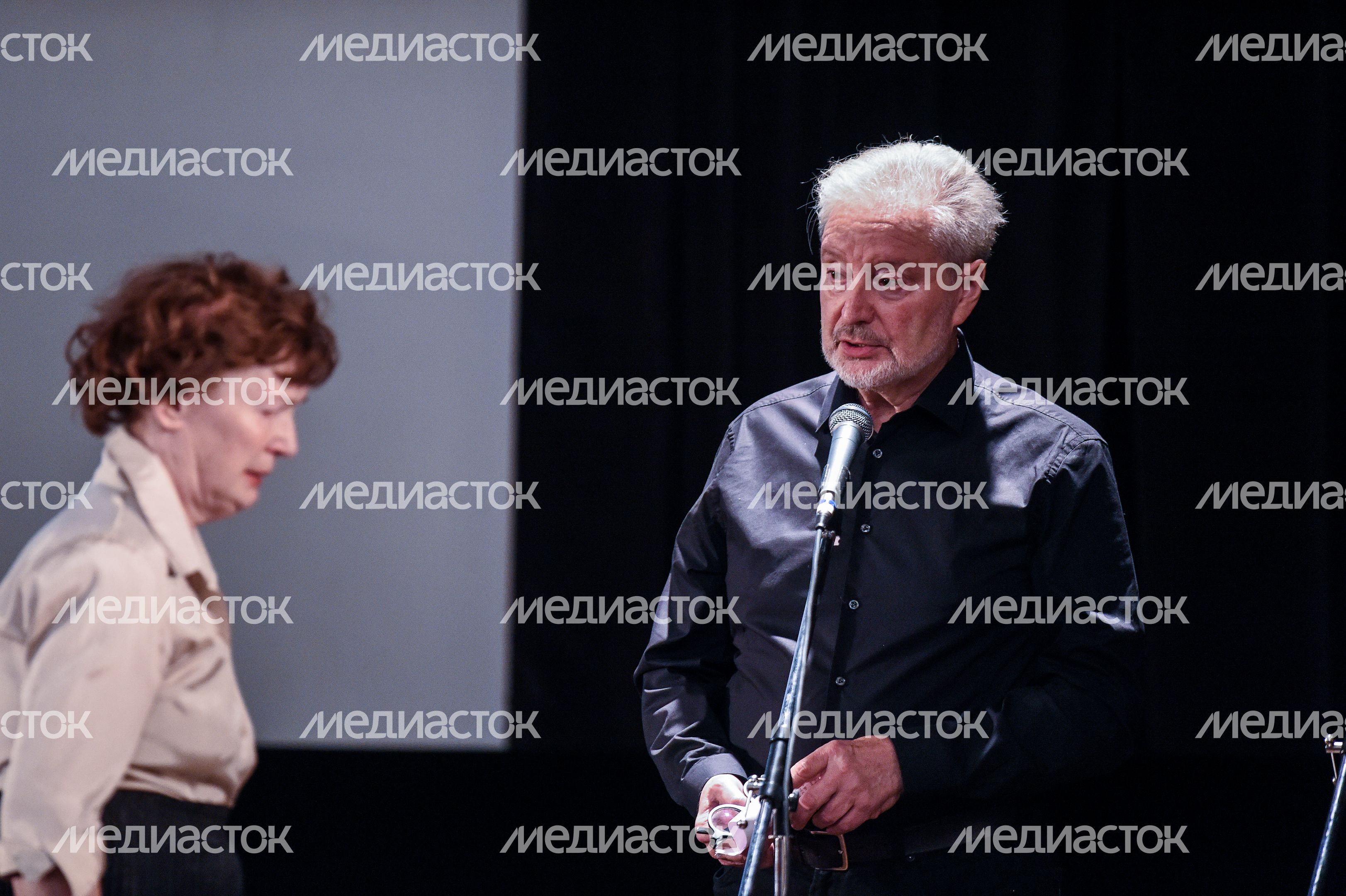 Церемония прощания с писателем Владимиром Войновичем в Москве Церемония прощания с писателем Владимиром Войновичем в Москве