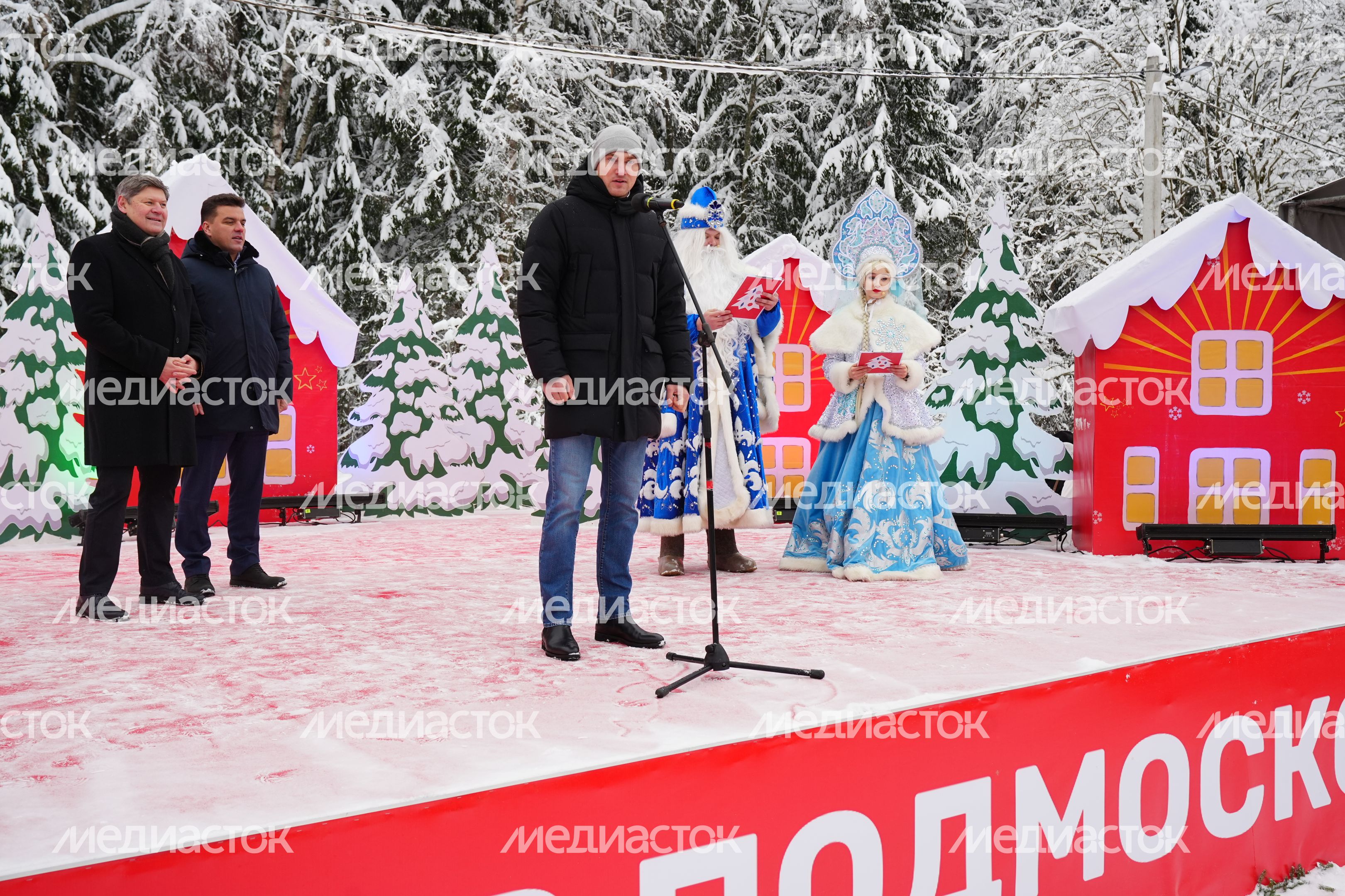 В Можайском городском округе спилили главную новогоднюю ель страны В Можайском городском округе спилили главную новогоднюю ель страны