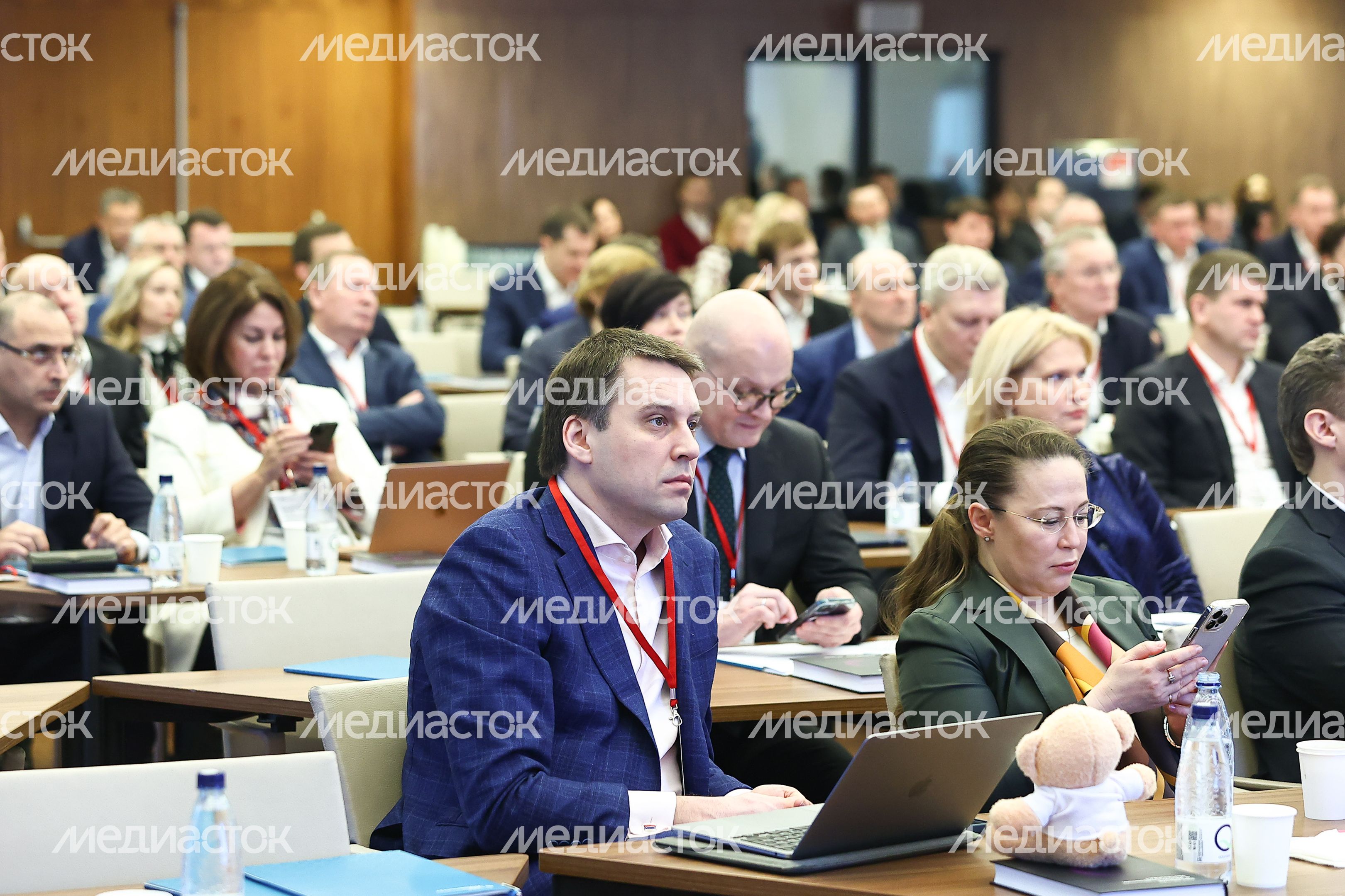 Обучающий семинар для членов правительства региона и глав округов на тему искусственного интеллекта с участием Губернатора Подмосковья