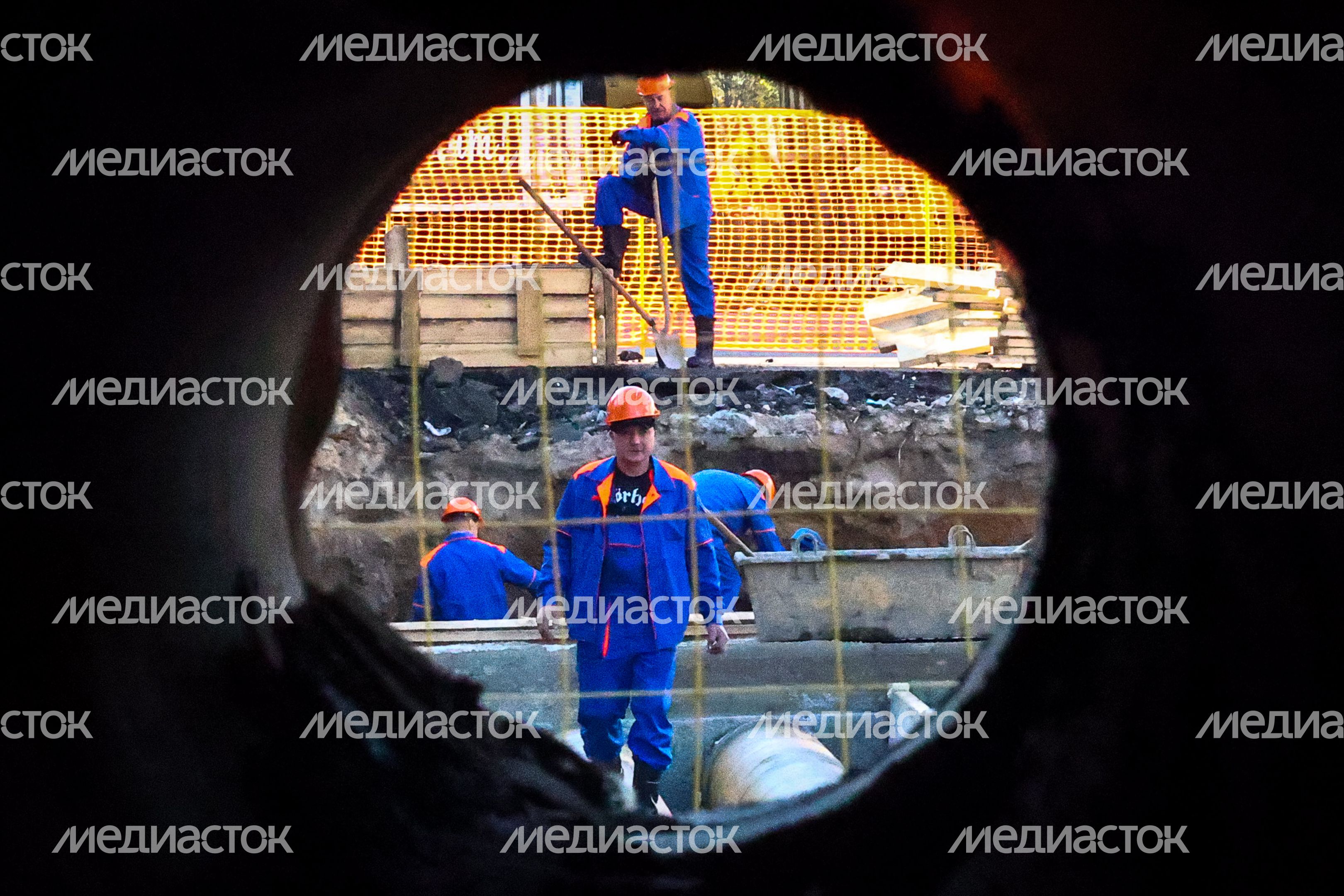 Осмотр новой котельной и реконструируемого участка теплосети в Королеве Губернатором Подмосковья