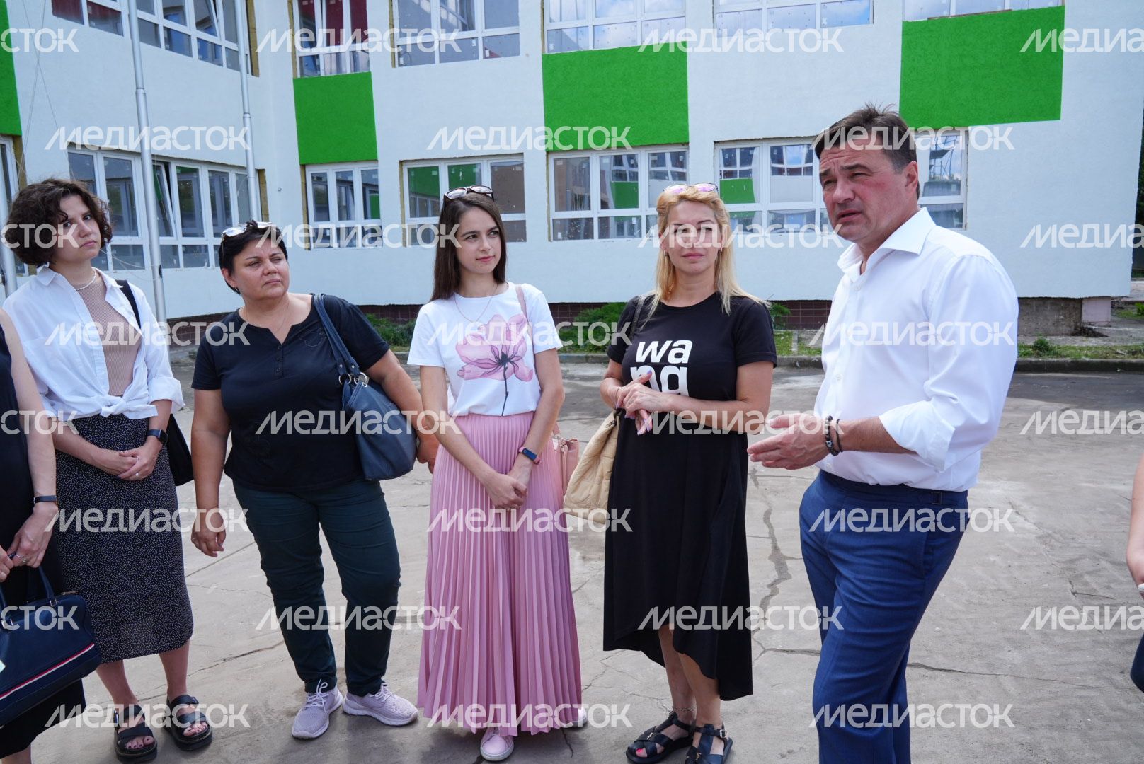 Проверка хода капремонта школы во Фрязино Губернатором Подмосковья