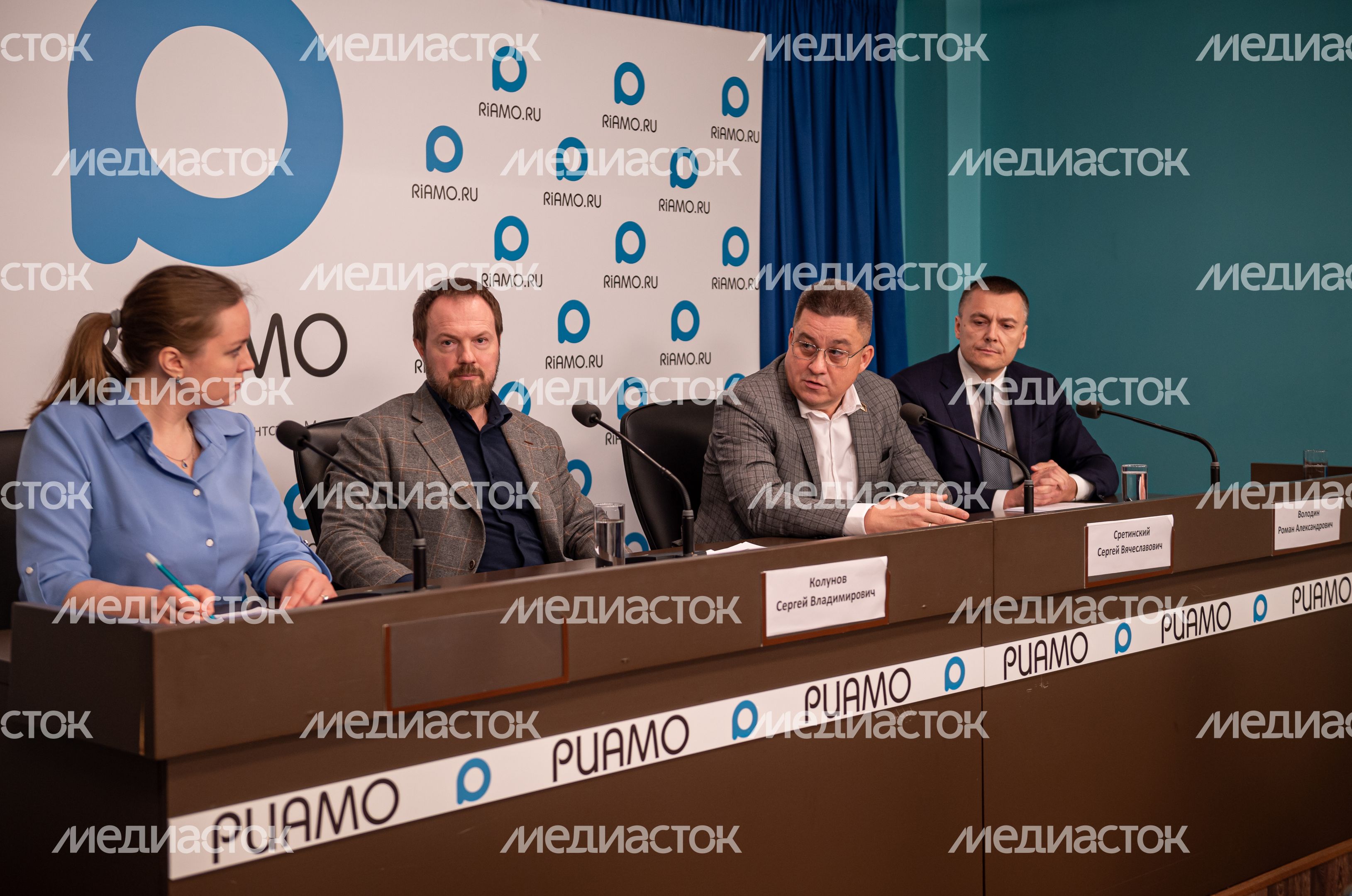Пресс-конференция  на тему «Строительная индустрия Московской области: сохранение и развитие отрасли в новых экономических условиях»