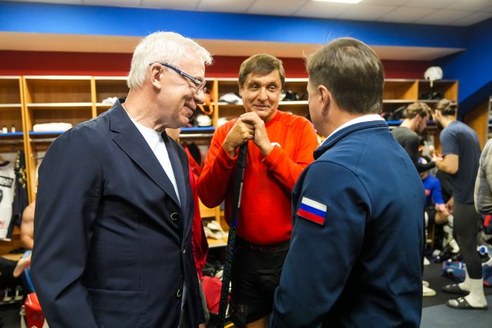 Андрей Воробьев сделал символическое вбрасывание на Кубке Овечкина