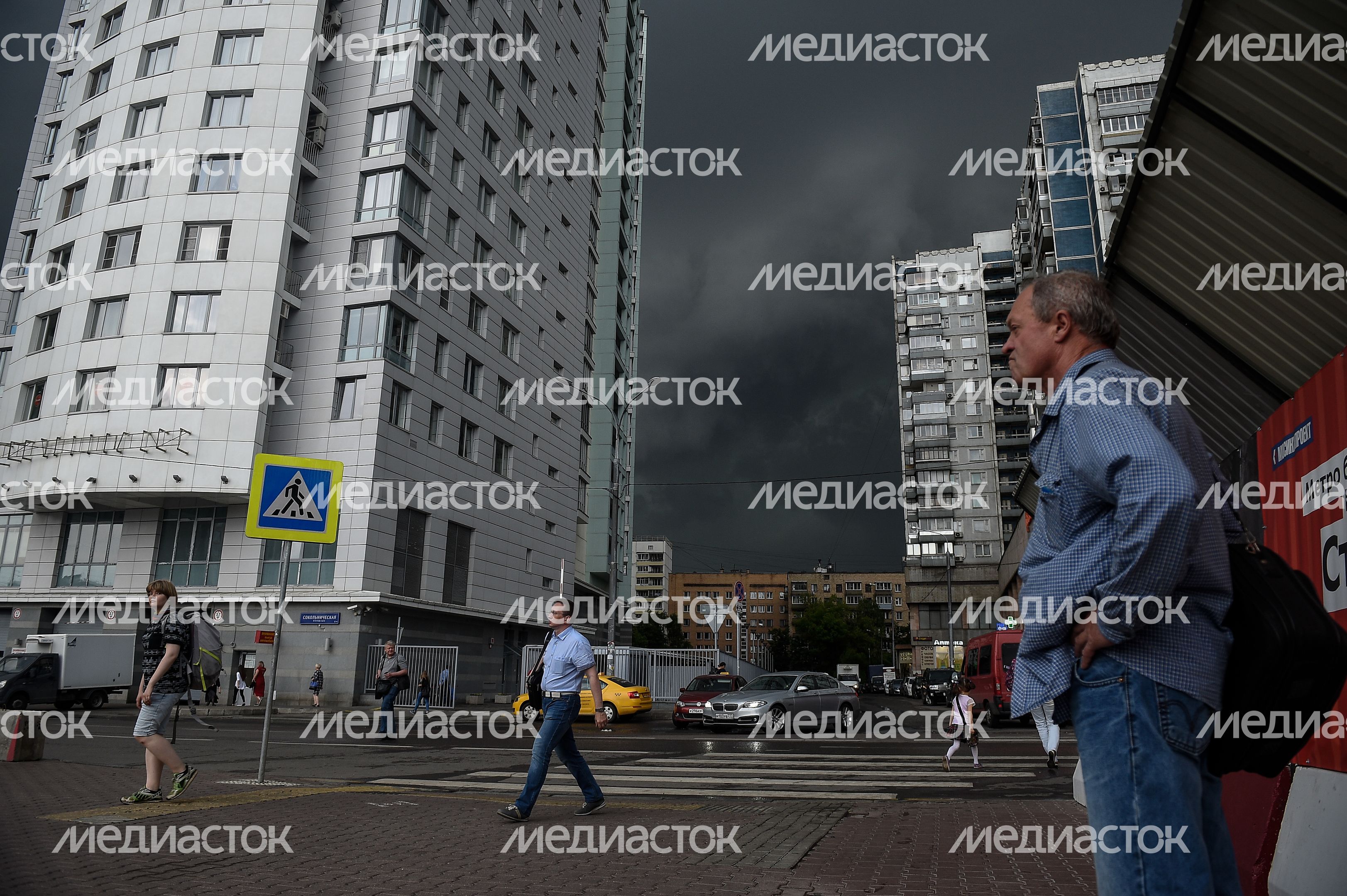 Тропические ливни накрыли Москву