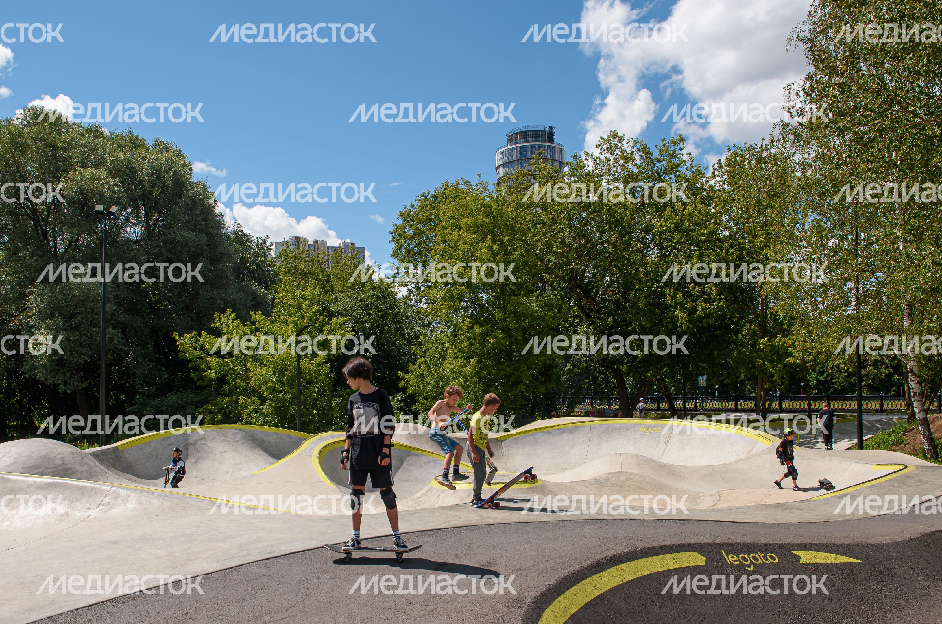 Летние виды Парка Экоберег