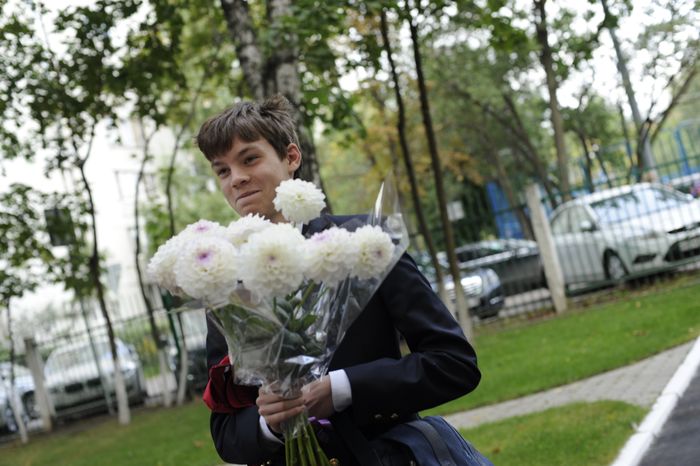 День знаний в Ломоносовской школе в Москве