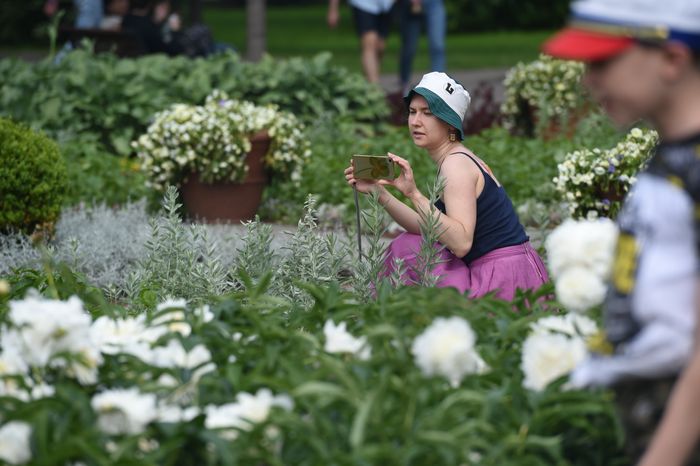 Открытие фестиваля садов и цветов Moscow Flower Show в парке «Музеон» в Москве
