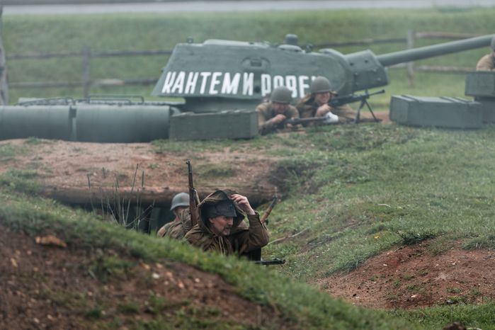 Военно-историческая реконструкция «Первый день войны» у Главного храма ВС РФ в День памяти и скорби