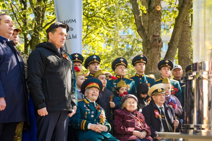 Андрей Воробьев на церемонии зажжения Вечного огня в Королеве