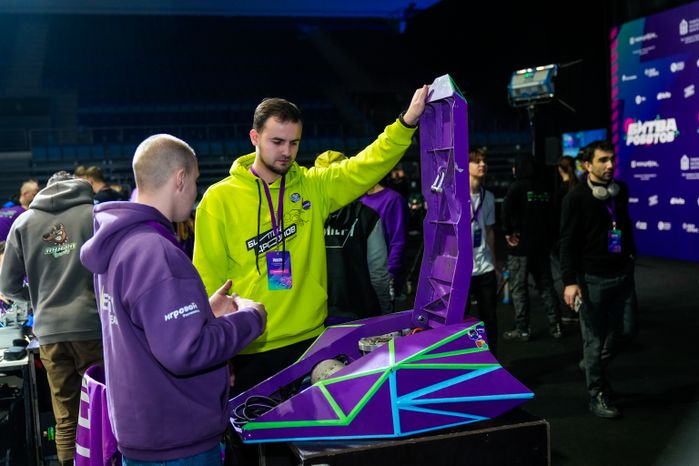 Финал международного чемпионата «Битва роботов» в Мытищах