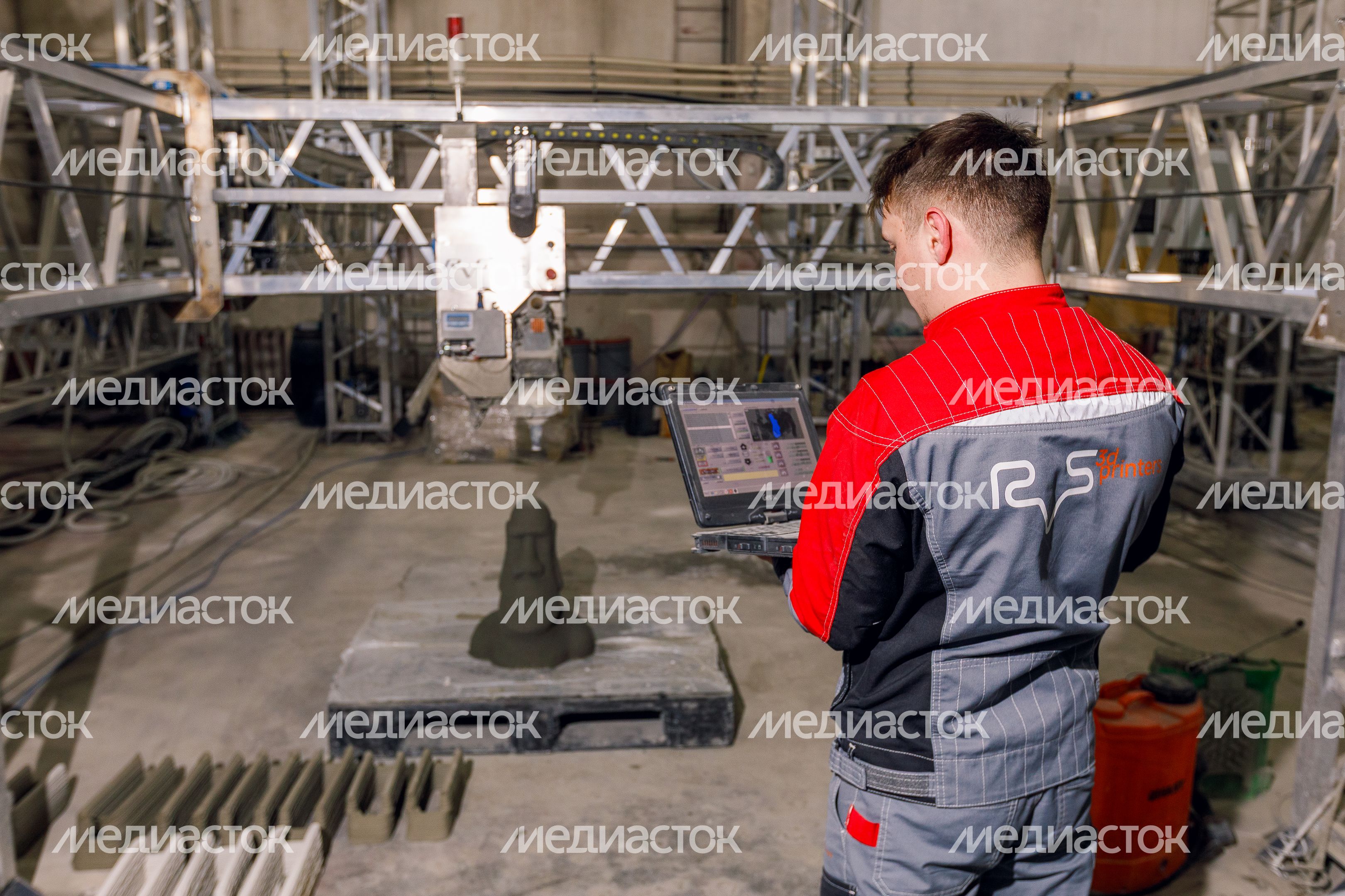 Компания RVS-3D из Солнечногорска печатает архитектурные формы из бетона на 3D-принтере Компания RVS-3D из Солнечногорска печатает архитектурные формы из бетона на 3D-принтере