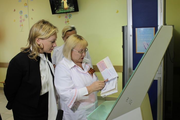 О. Забралова проверила медучреждения Реутова