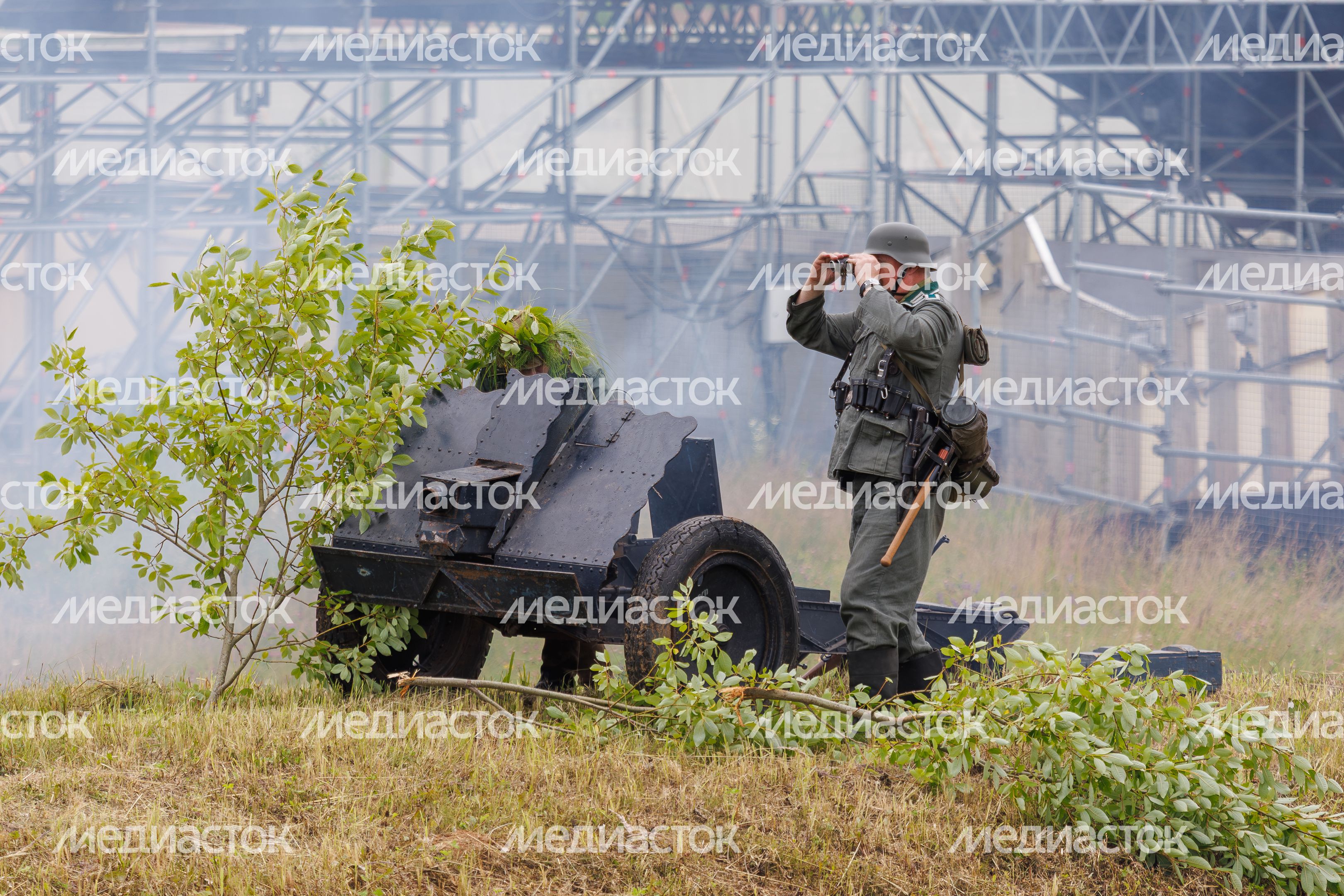 Эпизод Курской битвы под Прохоровкой на военно-исторической реконструкции в Центральном парке «Патриот»