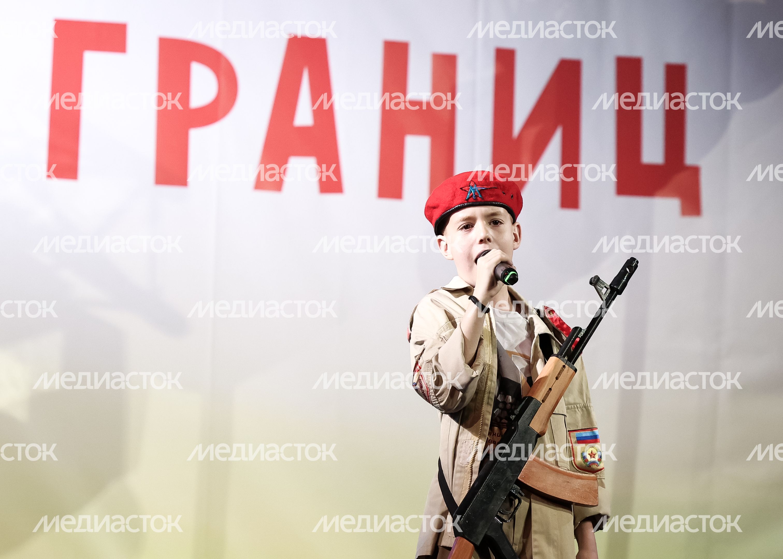 Международный фестиваль "Мир без границ" в Одинцове Международный фестиваль "Мир без границ" в Одинцове