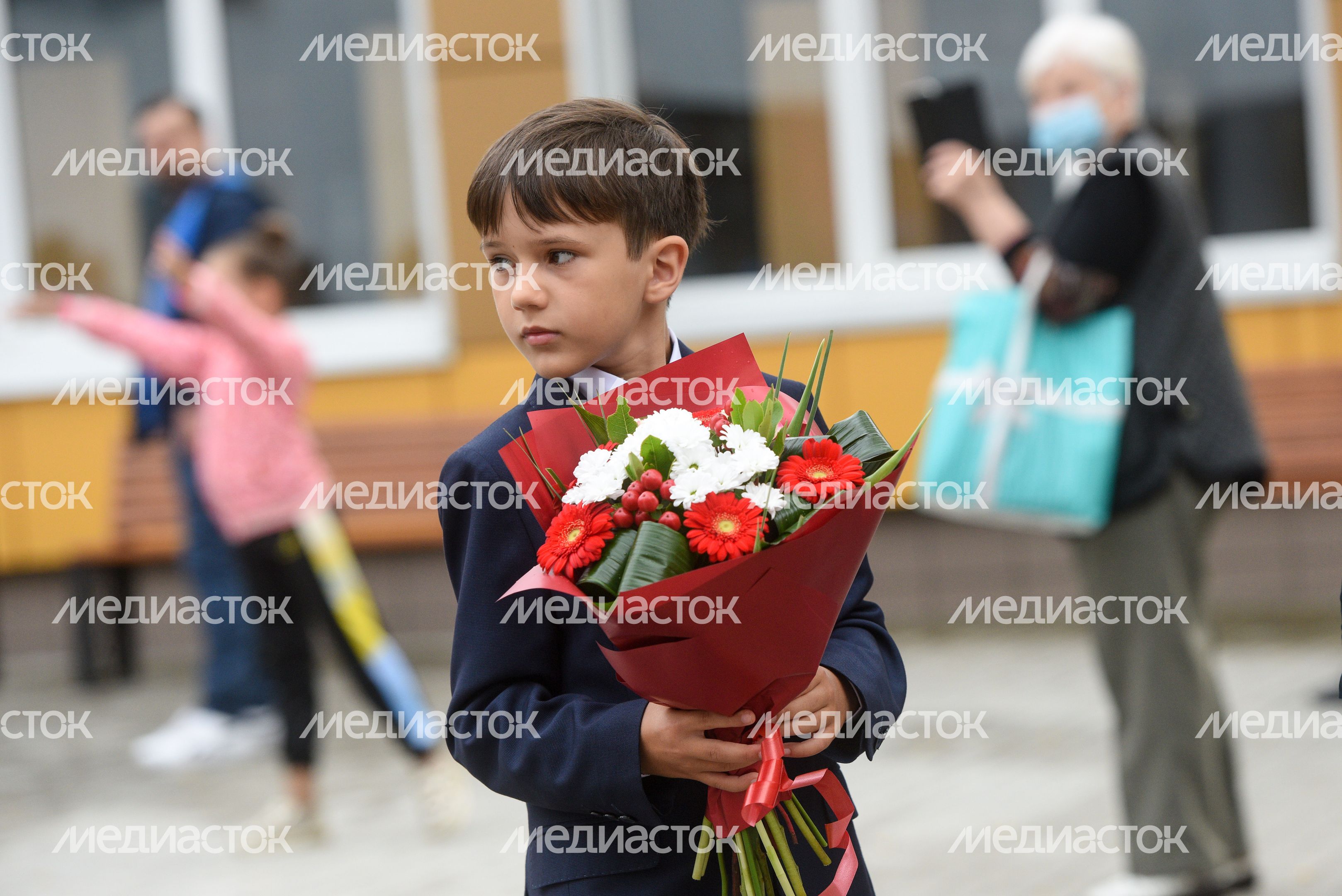 День знаний в общеобразовательной школе № 8 в городском округе Балашиха