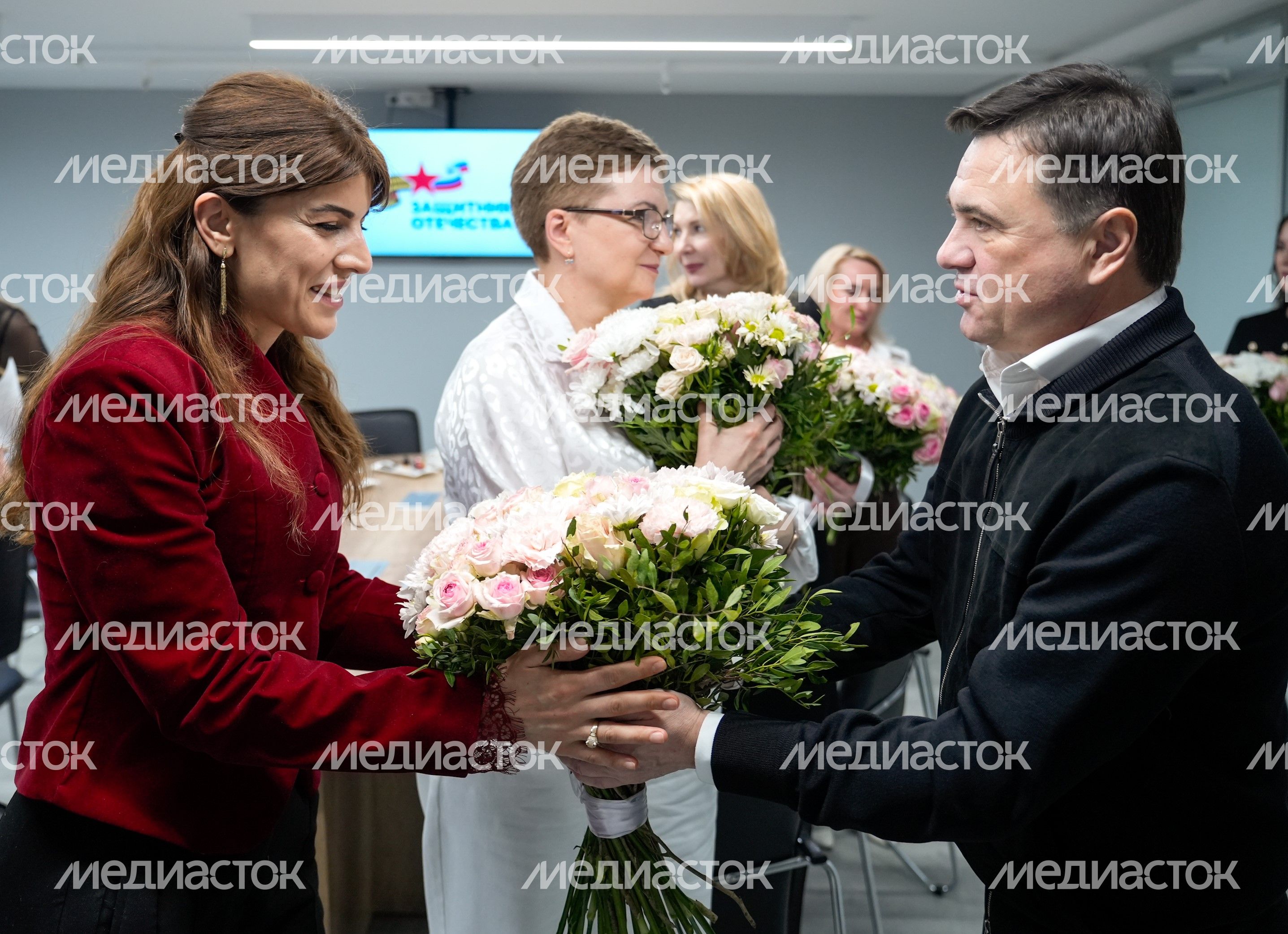 Андрей Воробьев поблагодарил соцкоординаторов Госфонда "Защитники Отечества" за поддержку ветеранов СВО и их семей Андрей Воробьев поблагодарил соцкоординаторов Госфонда "Защитники Отечества" за поддержку ветеранов СВО и их семей