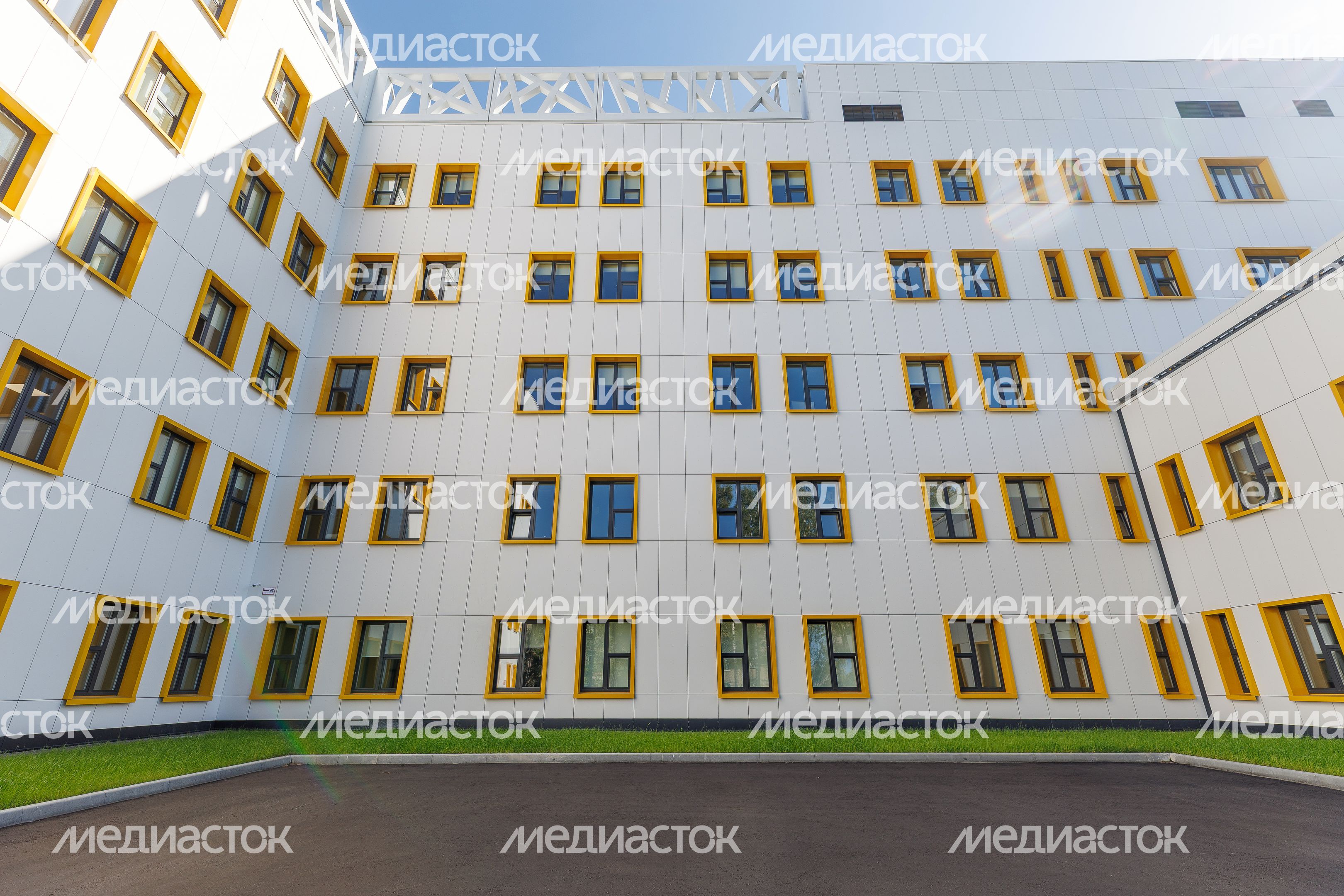 Новая комплексная поликлиника на 1000 посещений в смену в Королеве на улице Циолковского Новая комплексная поликлиника на 1000 посещений в смену в Королеве на улице Циолковского
