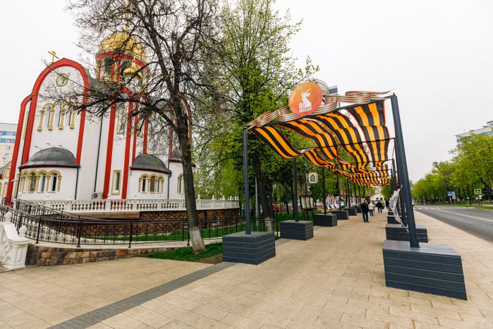 Улицы города Видное украсили ко Дню Победы