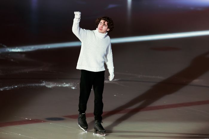 Артем Федорченко выступил на ледовом шоу «Чемпионы» Ильи Авербуха в Волоколамске